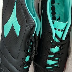 DIADORA STRIDE WOMENS INDOOR SOCCER SHOES